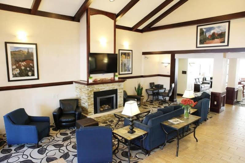 Comfort Suites Denver Ngoại thất bức ảnh